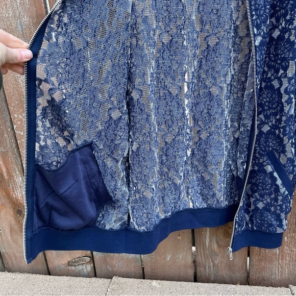 MAURICES Women’s Lacy Blue Full Zip See Through Jacket Size Small - Picture 10 of 12